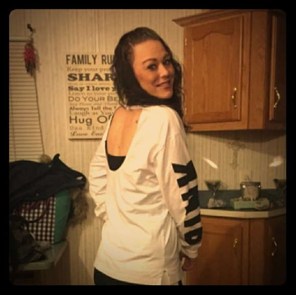 Meet your Posher, Jennifer - Picture 1 of 1